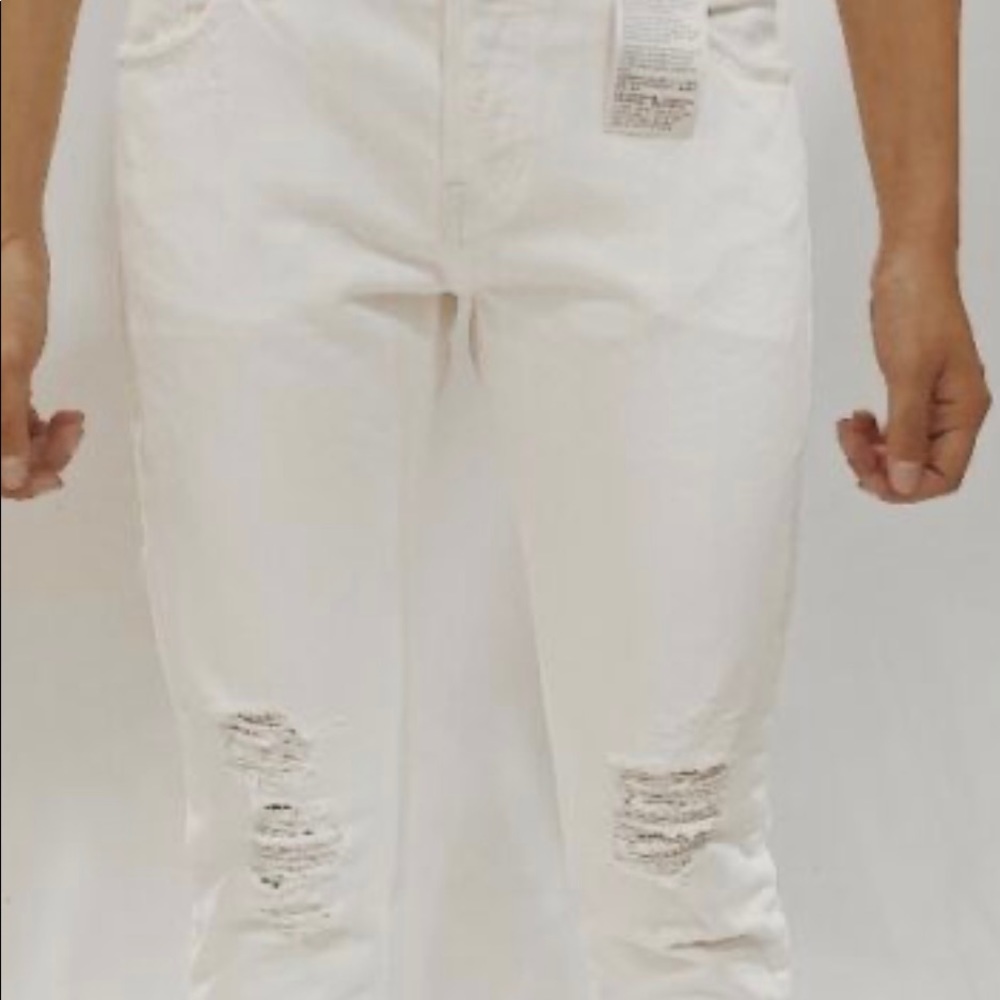 🔥Levi’s Strauss 501 ripped Jeans NWOT